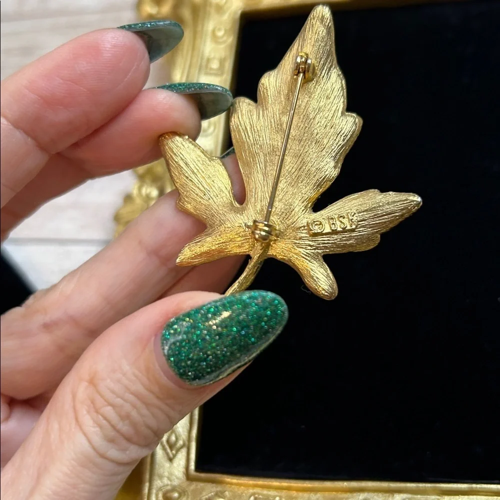 Vintage BSK Gold Maple Leaf Decorative Brooch